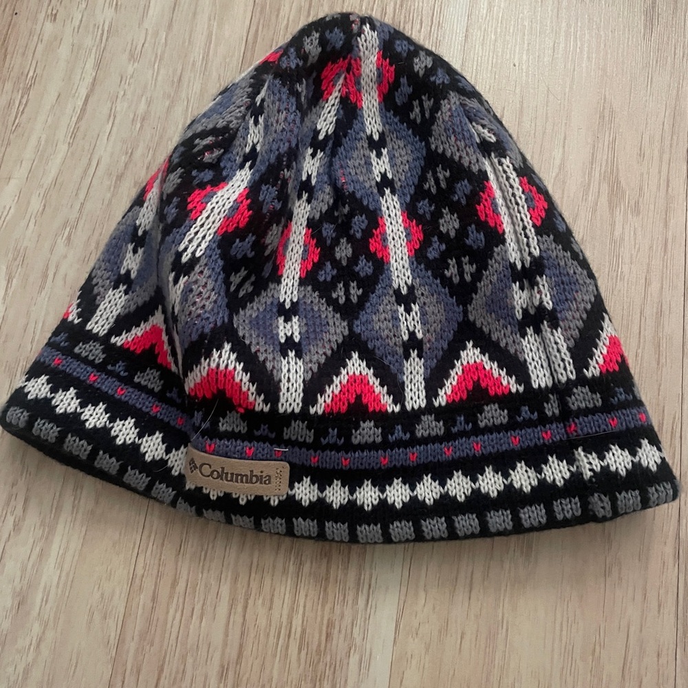 Columbia' Knit Beanie - Black and Pink